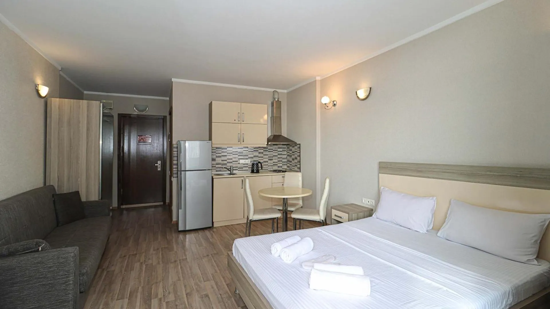 Cozy Apt In New Batumi 0*,  Georgien