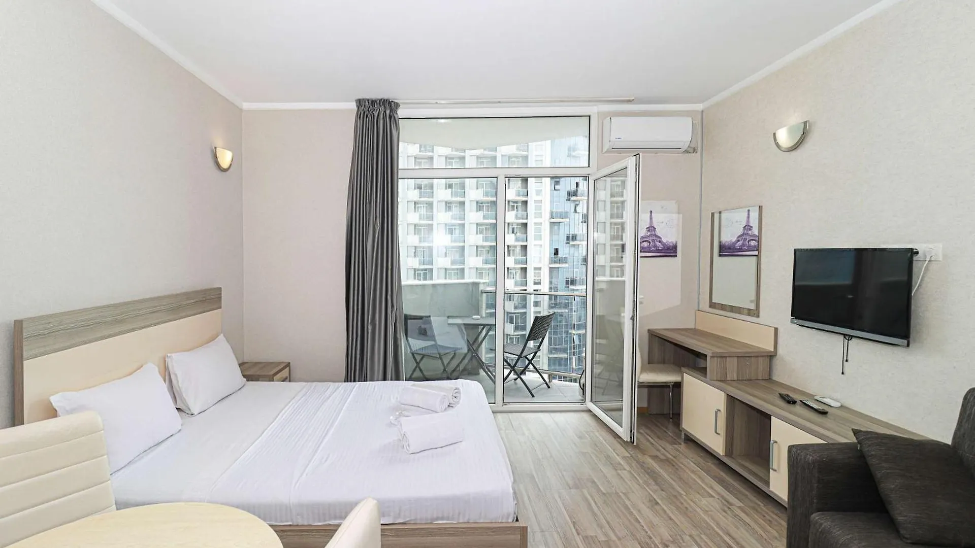 Apartment Cozy Apt In New Batumi