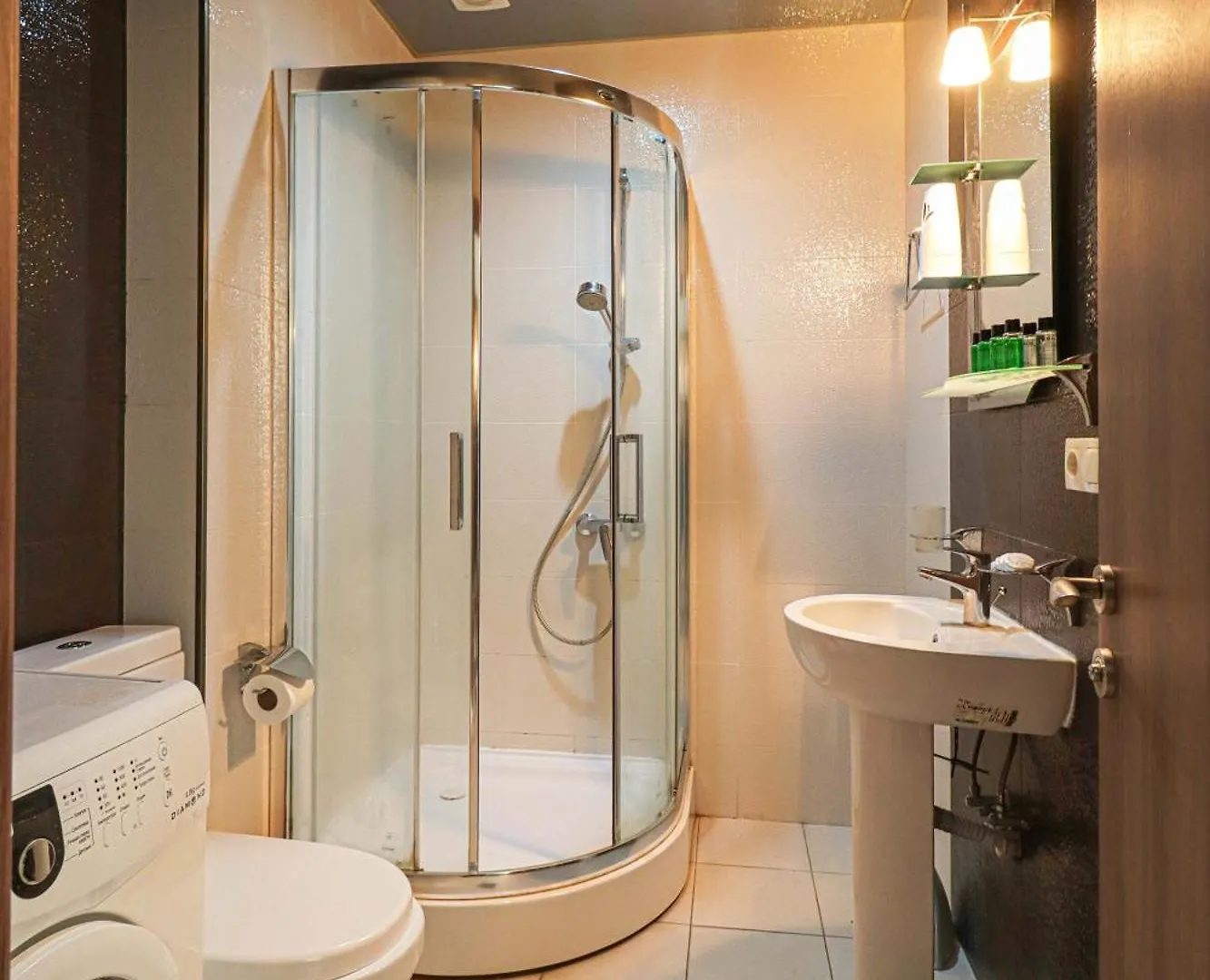 Cozy Apt In New Batumi 0*,